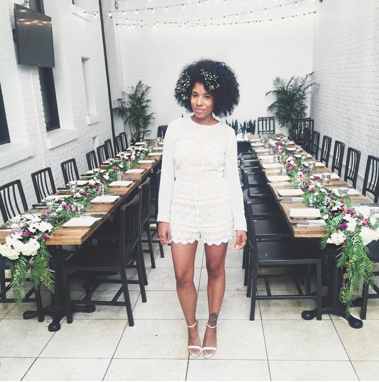 all white brunch birthday party natural hair baby breath