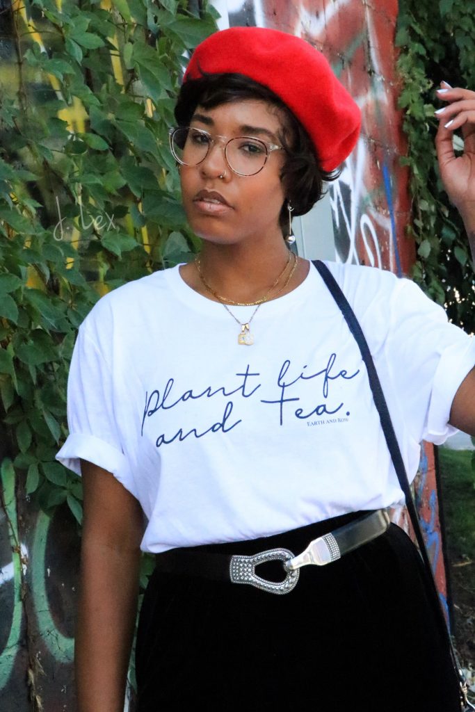 red beret for fall fashion Los angeles black girl style blogger warby parker haskell