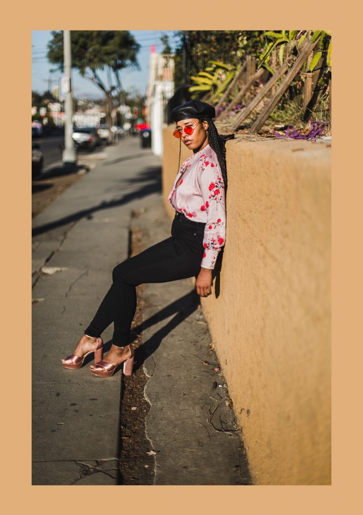 Los Angeles LA NYC blogger. Black fashion blogger. How to make money blogging. Faux leather beret. Zoe kravitz style braids. Red sunglasses. Silverlake photo shoot location
